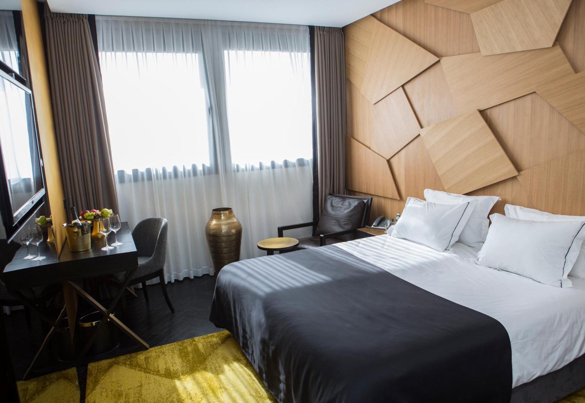 Brown Lighthouse Tel Aviv, A Member Of Brown Hotels Экстерьер фото